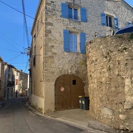 La Rose Du Vent Bed and Breakfast 4*